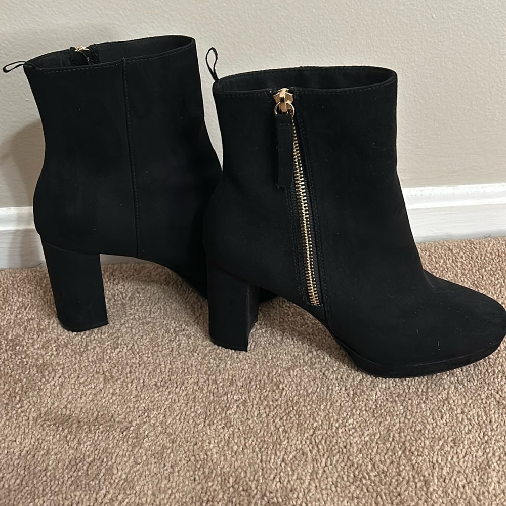 H&M Suede Booties - Picture 2 of 4